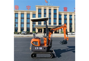 新產(chǎn)品LY-10小挖機，隆重上市！